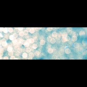 Meet your Posher, Steffany